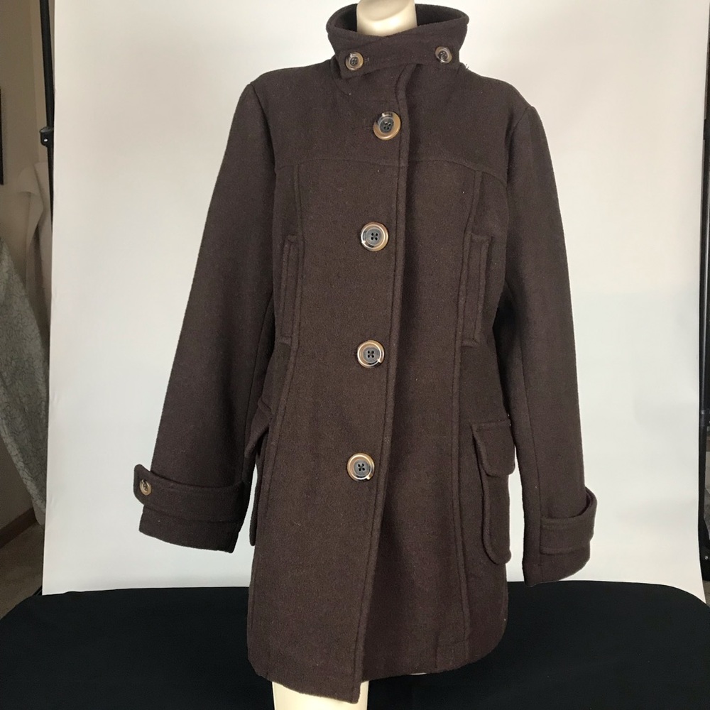 Women’s brown pea coat
